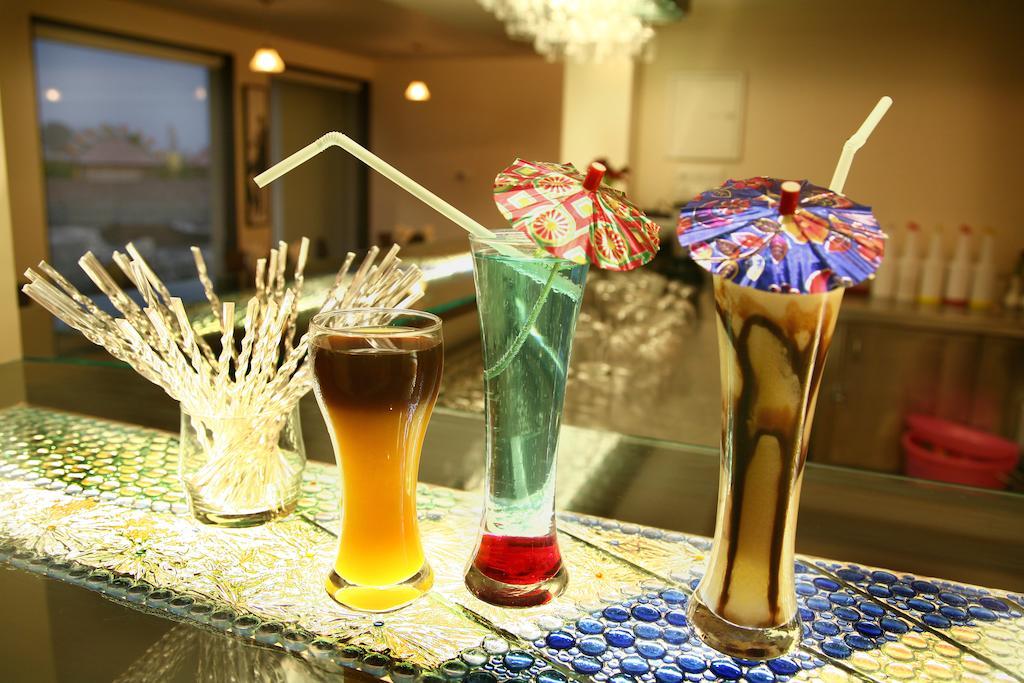 Sentosa Resorts & Water Park Chinchvad Экстерьер фото
