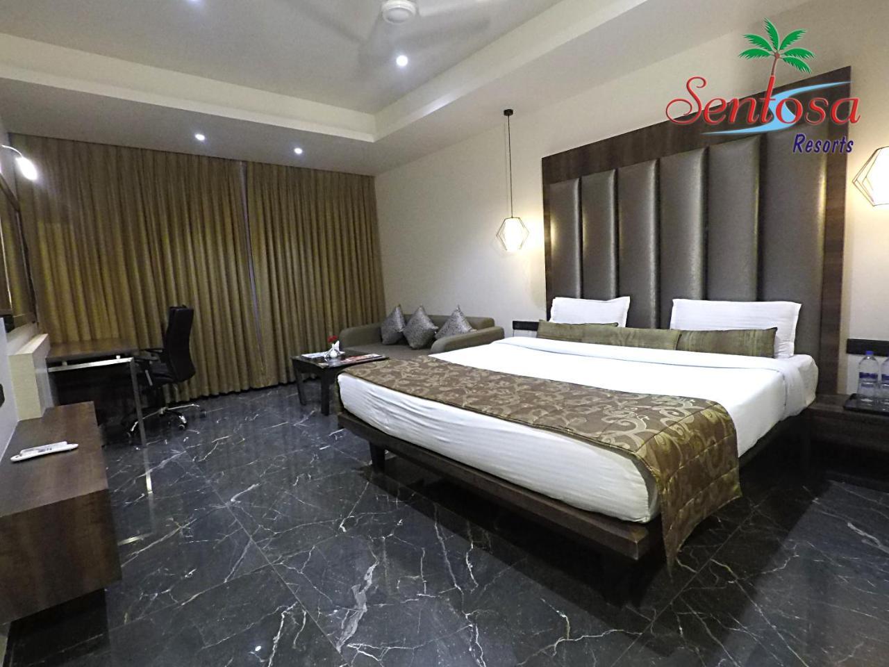 Sentosa Resorts & Water Park Chinchvad Экстерьер фото